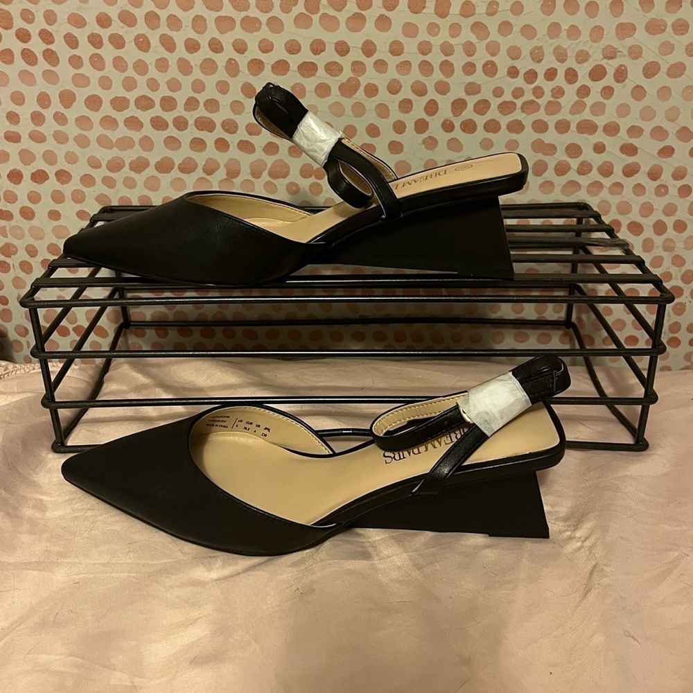 DREAM PAIRS Ankle Strap Low Wedge - Picture 2 of 6